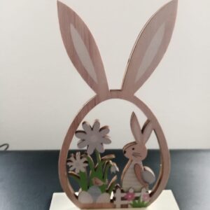 Vyřezávaná  velikonoční dekorace 1