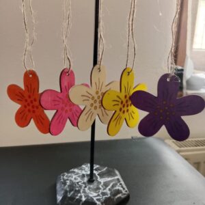 Vyřezávaná  velikonoční dekorace 10